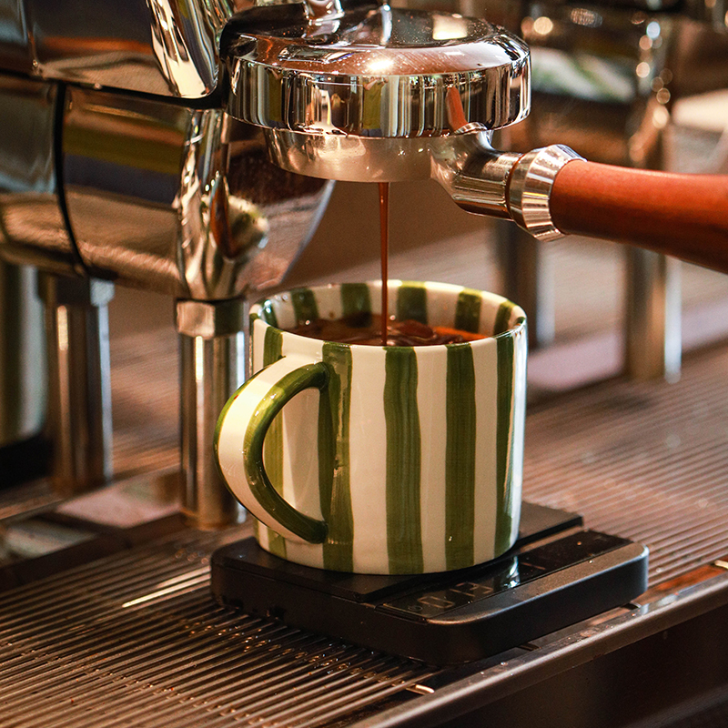 European Striped Ceramic Coffe - Coffee Tea Essentials のレビューと価格